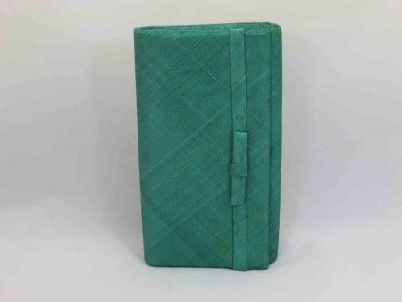 Sinamay bag in emerald
