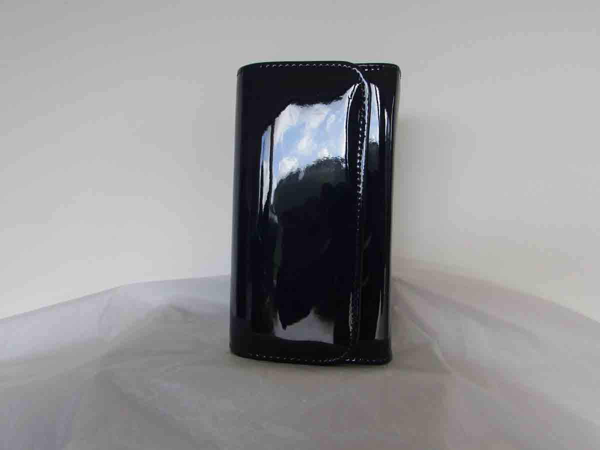 Patent clutch bag in navy