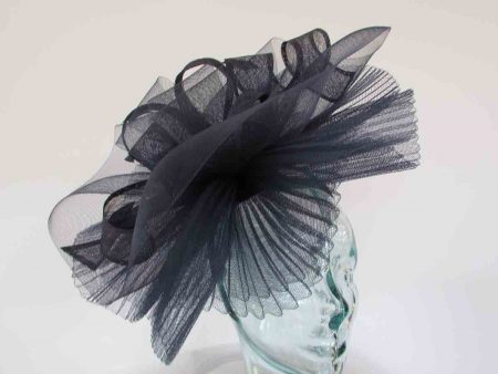 Pleated crin fascinator in Navy