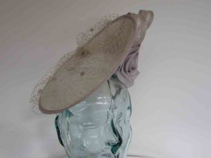 Sinamay disc with netting in silver