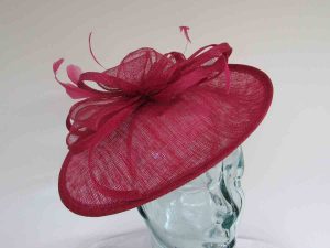 Small oval hatinator in samba