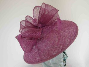 Sinamay down turned hatinator in cassis