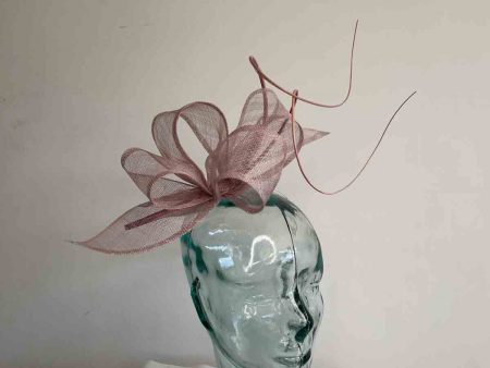 Cocktail fascinator in orchid