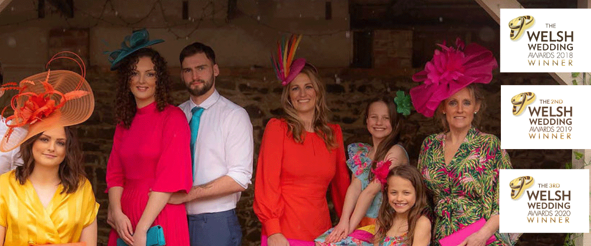 Love Fascinators Group Banner image