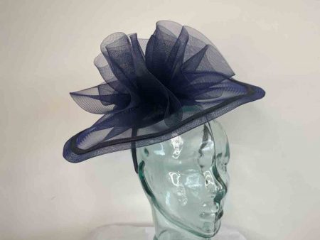 Crin fascinator with centre crin detail in navy