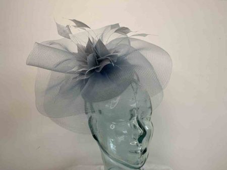 Pillbox fascinator with crin in bluebell