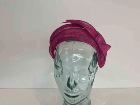 Sinamay headband with abaca silk in meganta