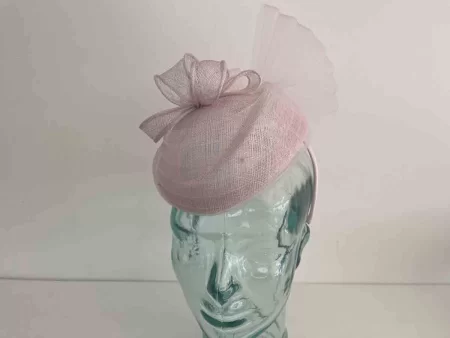 Pillbox fascinator with pleated crin in pink sorbet