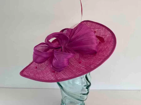 Diamond fascinator with net and spot  in magenta
