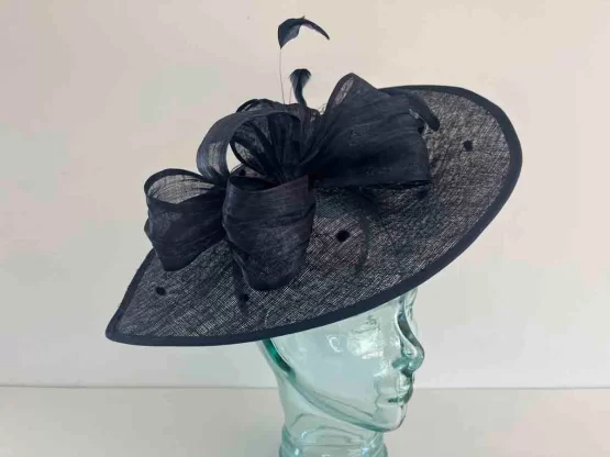 Diamond fascinator with net and spot  in navy