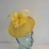 Small hatinator with netting in yellow