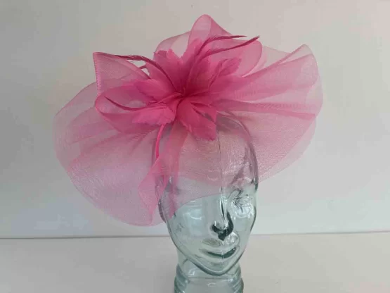 Crin fascinator with feather flower in hot pink