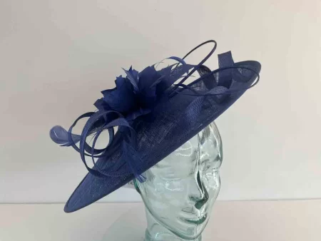 Oval hatinator with flower in new colbalt